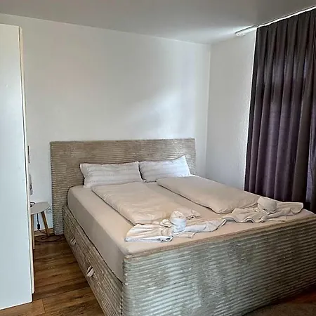 Voyage Hotel *