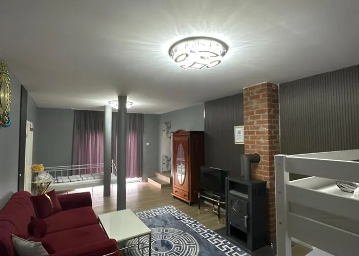 Voyage Hotel